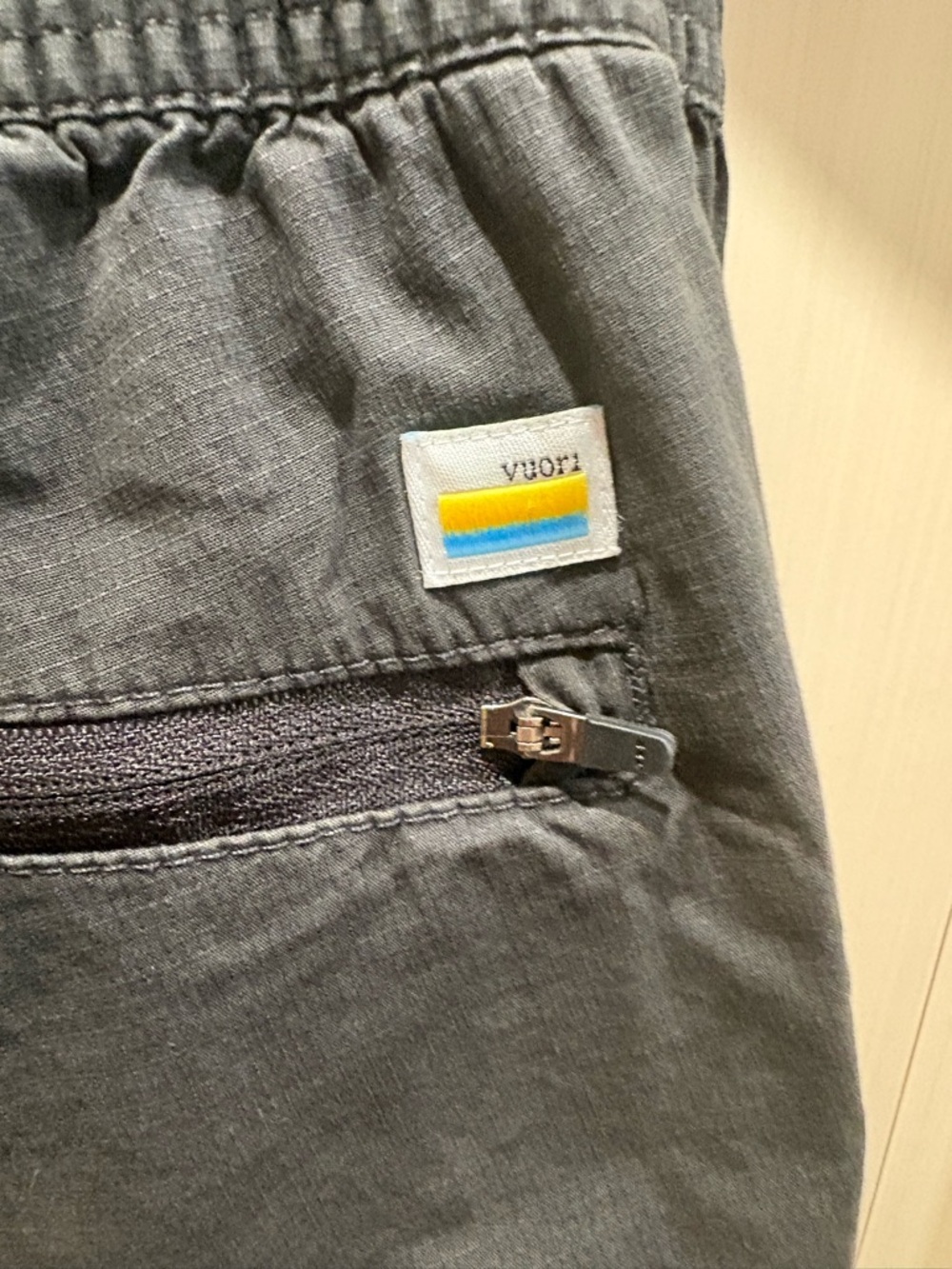 Vuori Black Drawstring Joggers - Picture 2 of 10